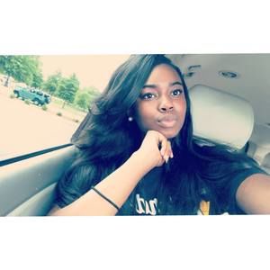 Meet your Posher, Alia